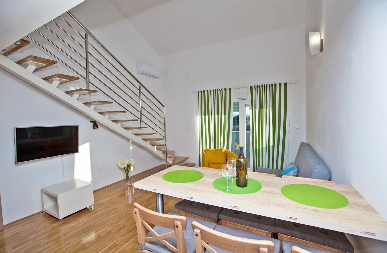 Roses Apartment Stobrec